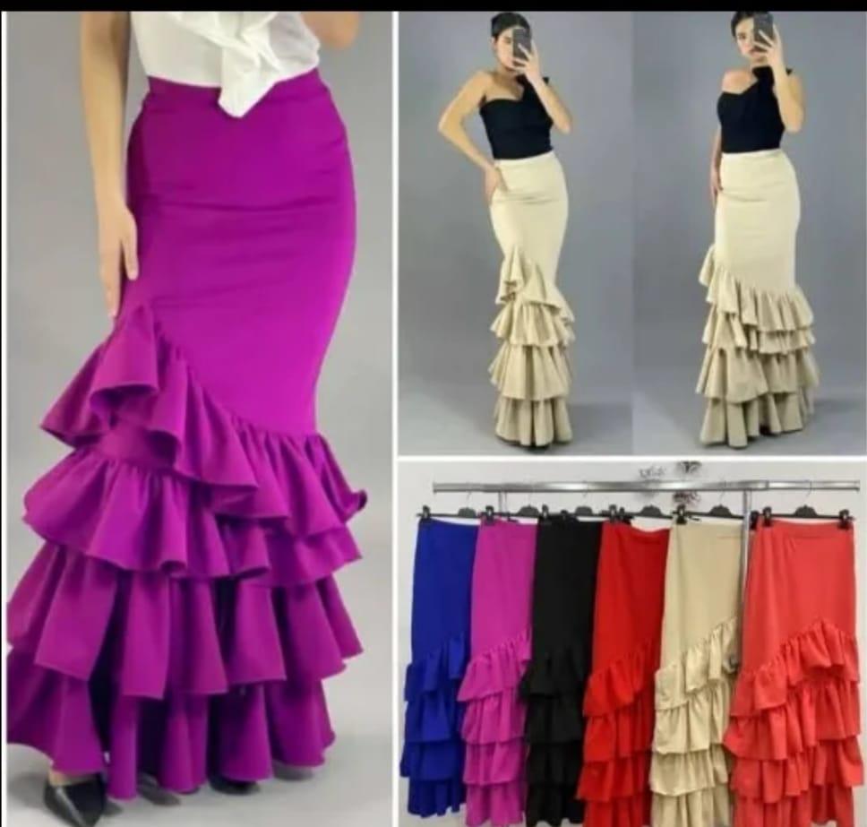 FALDA FLAMENCA CON VOLANTES