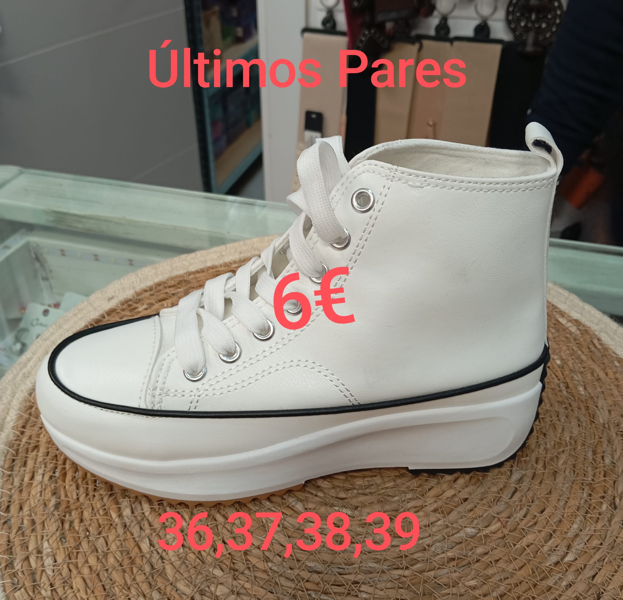 BOTIN DE POLIPIEL BLANCO