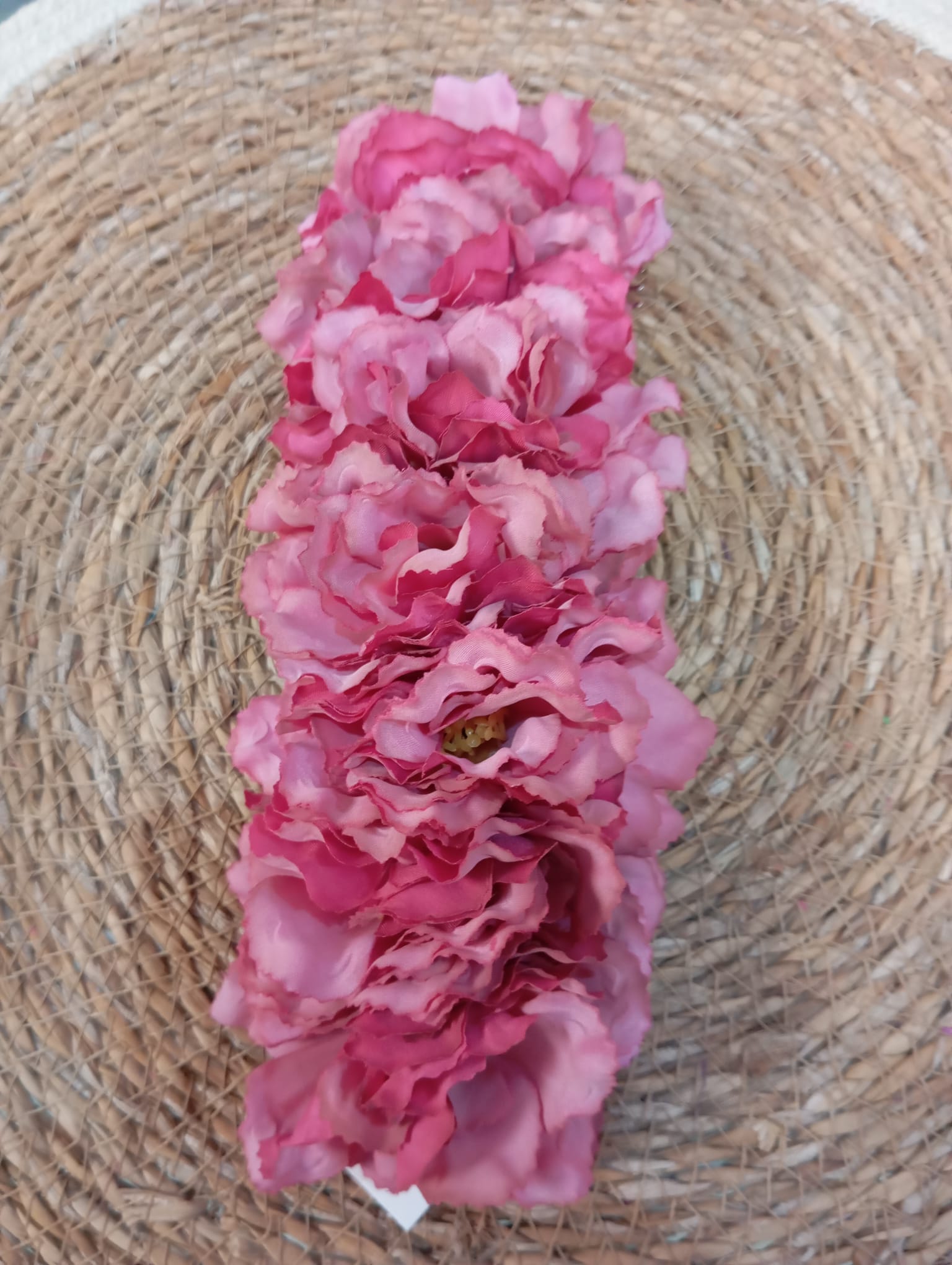 DIADEMAS DE FLORES CON PEINAS