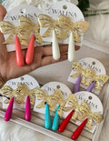 PENDIENTES DE LAZO DE COLORES