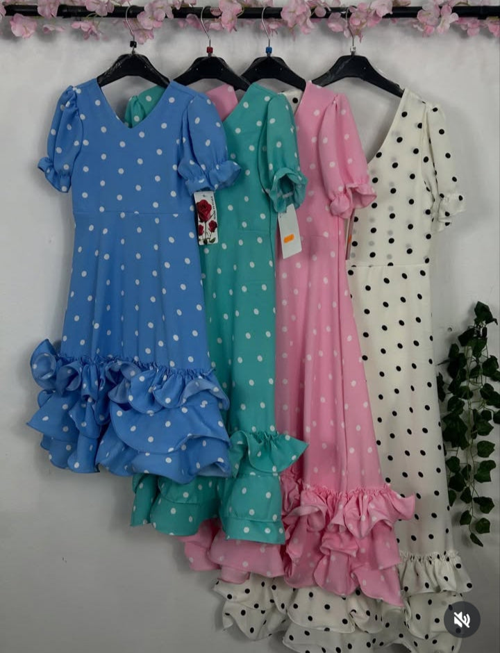 ( SIN DEVOLUCION) BATA FLAMENCA LUNARES