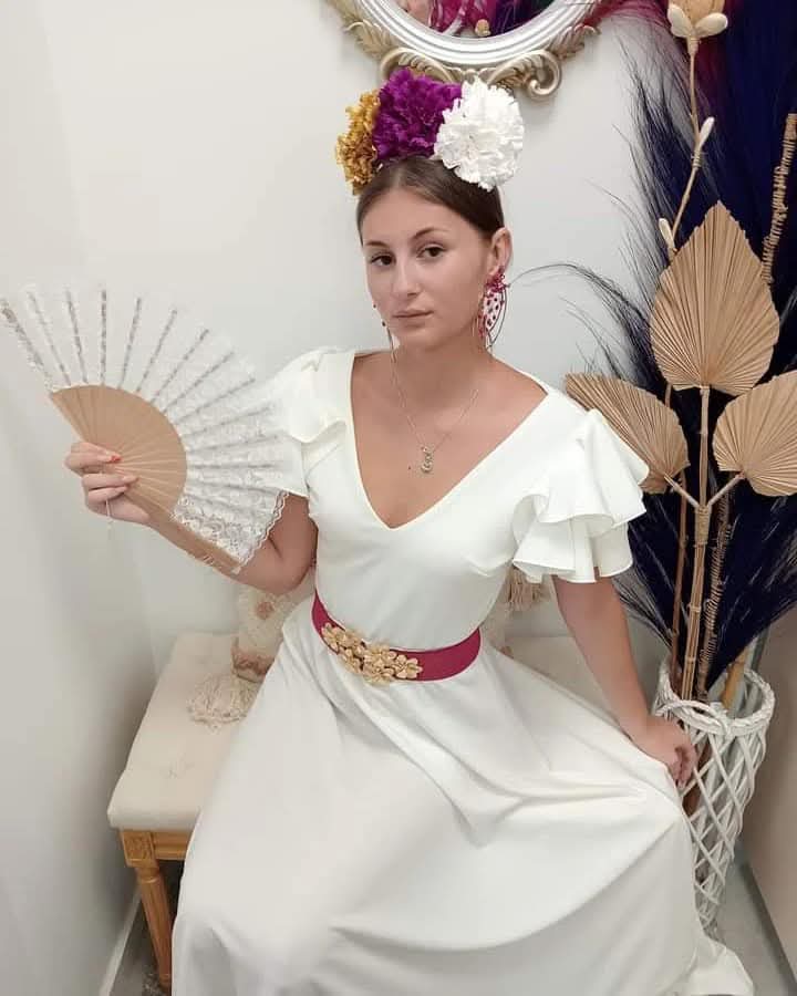 BATA FLAMENCA MODELO ROCIO