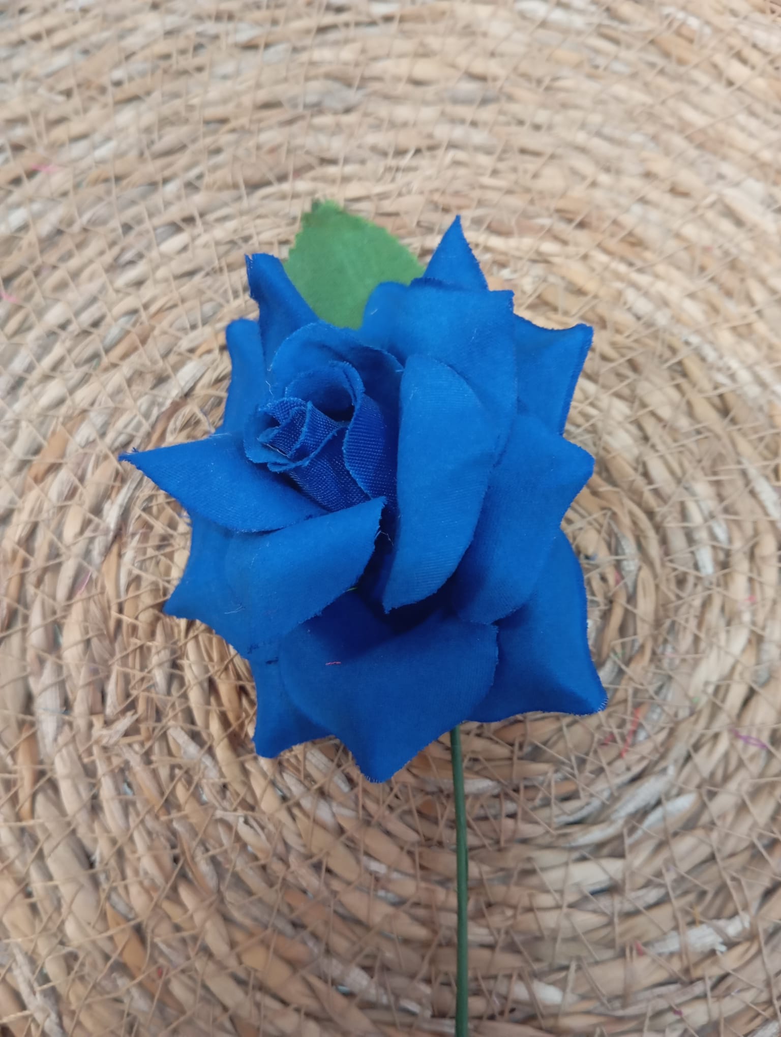 ROSAS PEQUEÑAS