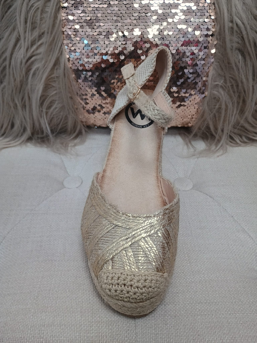 ZAPATILLAS DE ESPARTO COLOR DORADO