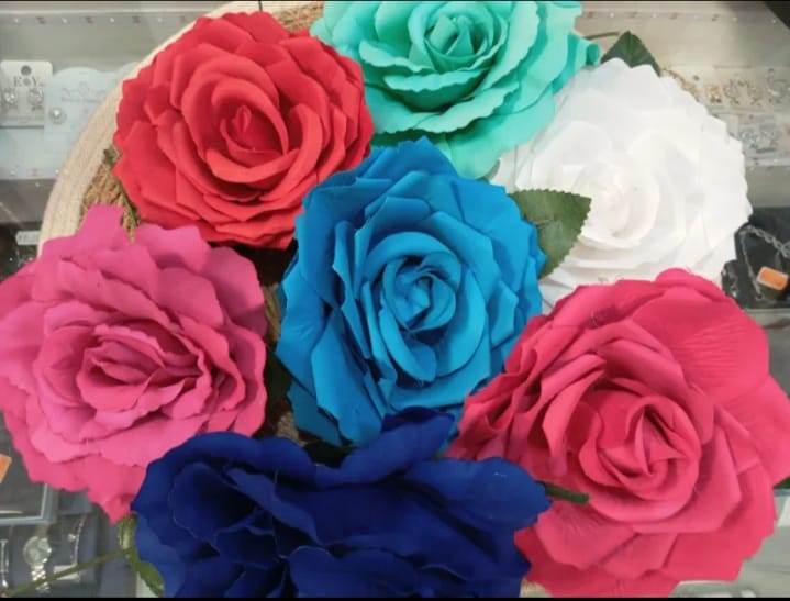 ROSAS GRANDES