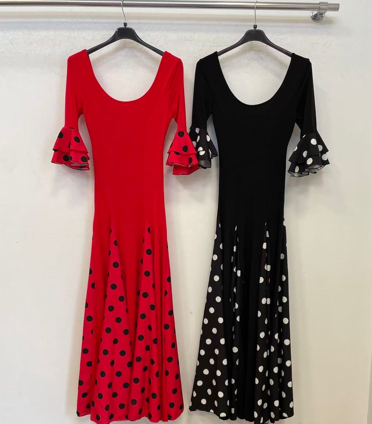VESTIDO FLAMENCA ENSAYO LICRA LUNARES