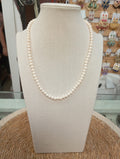 COLLAR BOLAS BEIGE