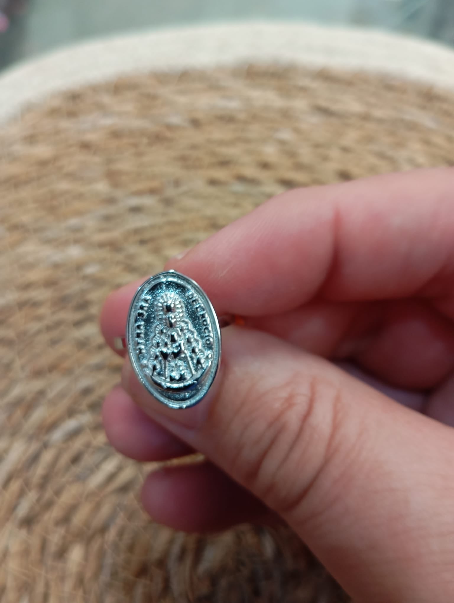 ANILLO VIRGEN DEL ROCIO AJUSTABLE EN ACERO