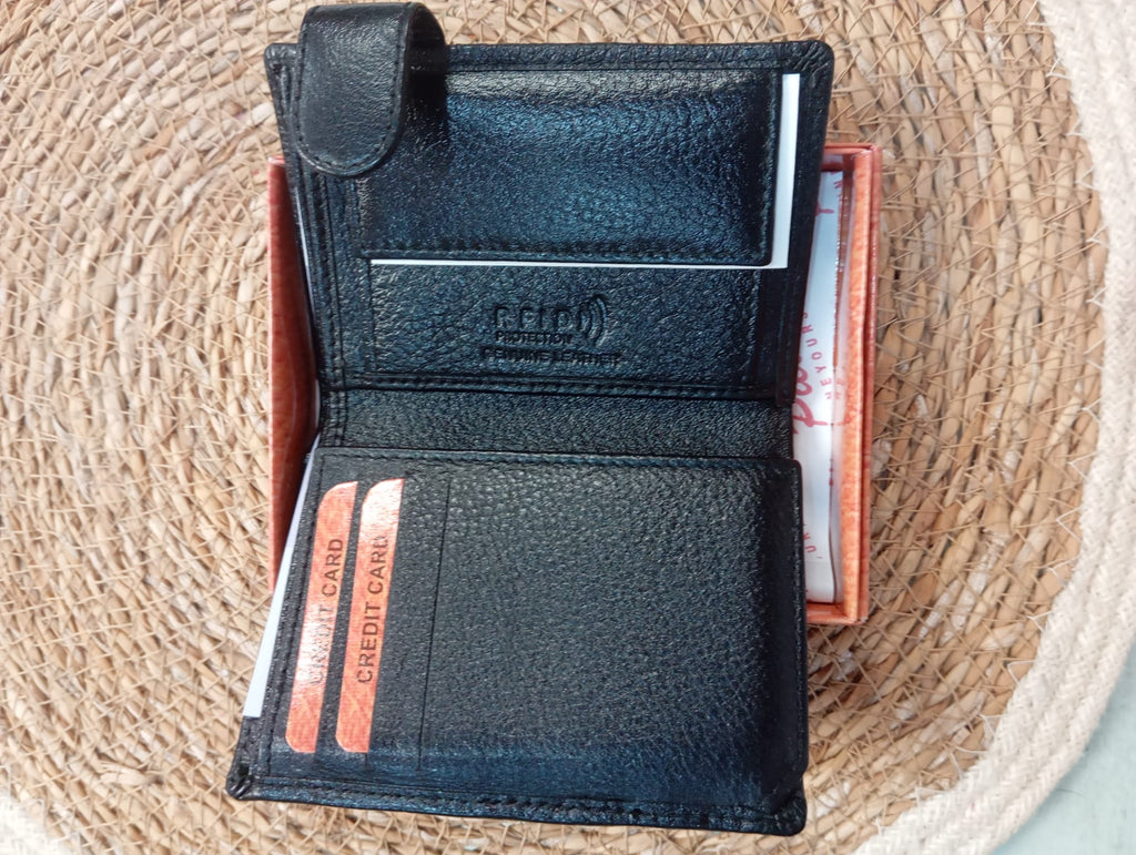 CARTERA DE PIEL DE LA MARCA PIELITI
