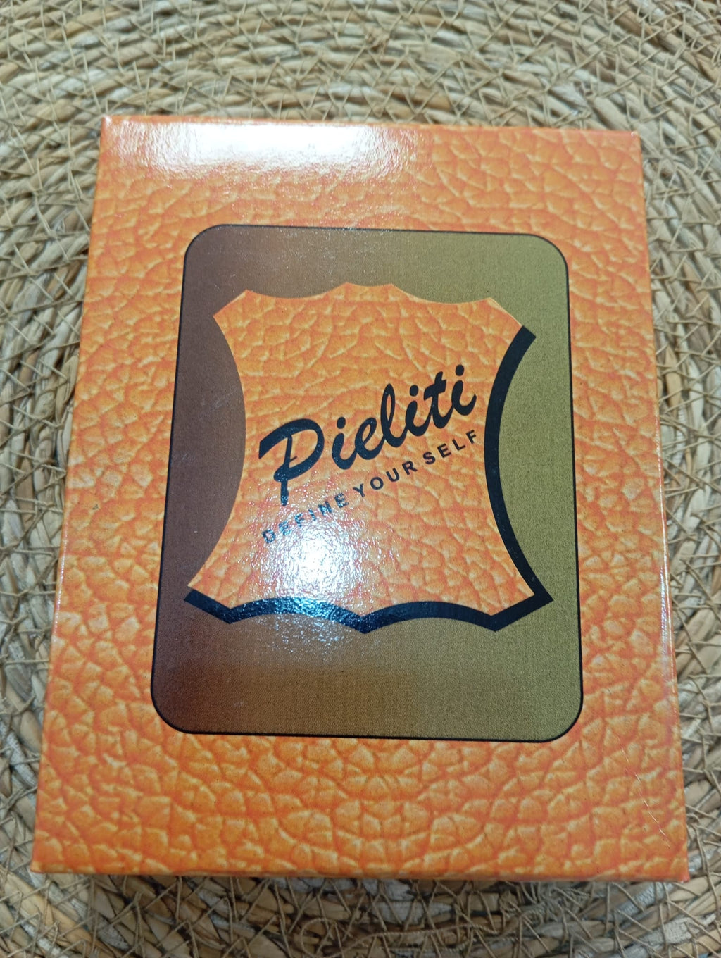 CARTERA DE PIEL DE LA MARCA PIELITI