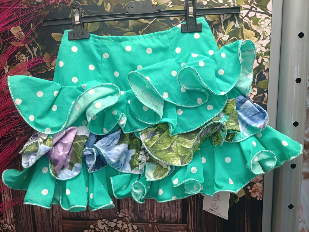 FALDA DE FLAMENCA CORTA PARA NIÑA TALLA 4.