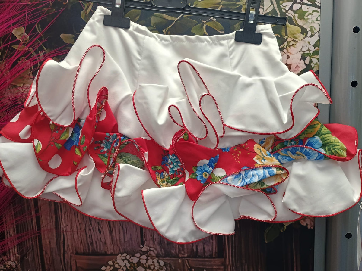 FALDA DE FLAMENCA CORTA PARA NIÑAS TALLA 6.