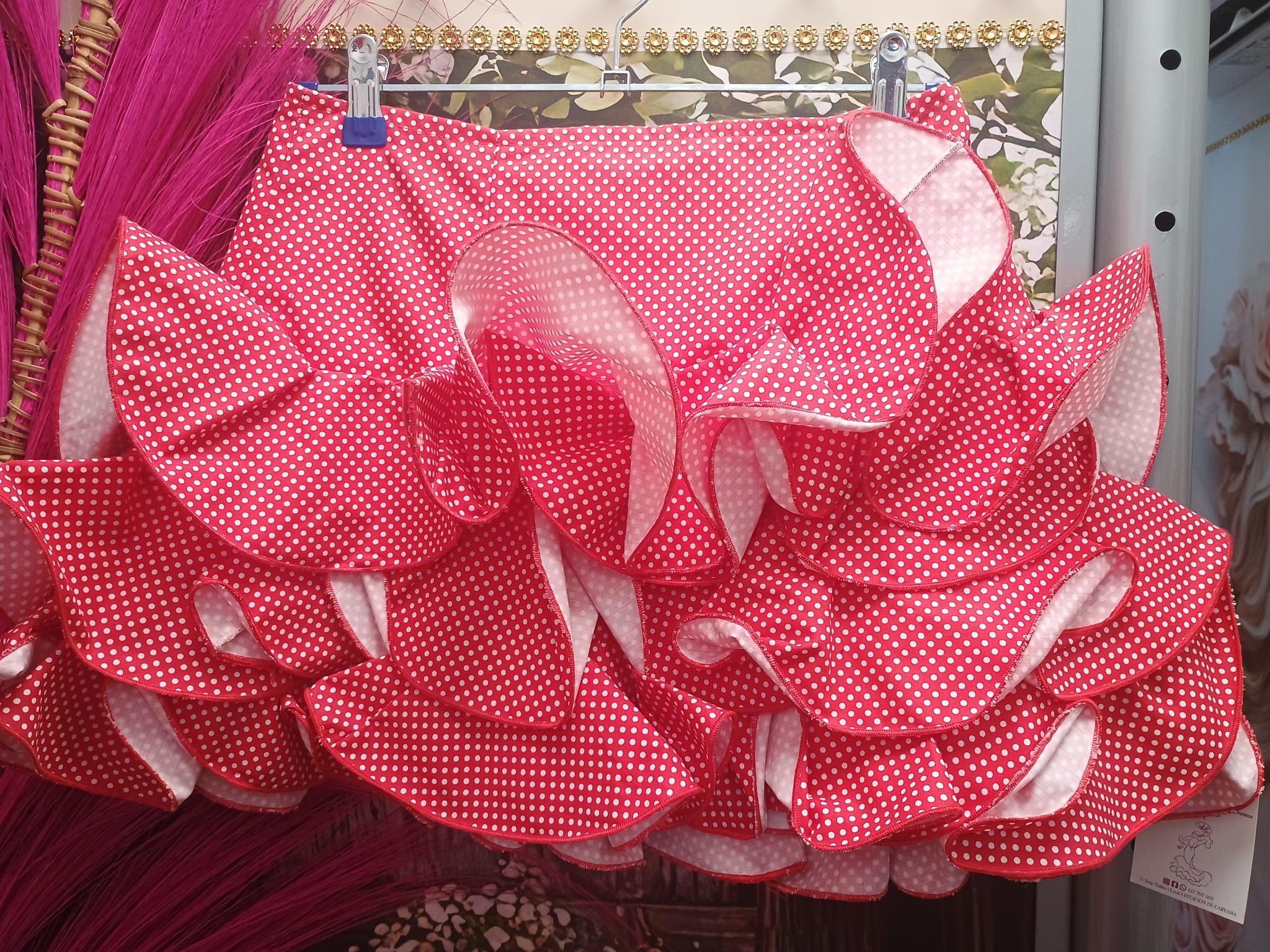 FALDA DE FLAMENCA CORTA PARA NIÑA  TALLA 12.