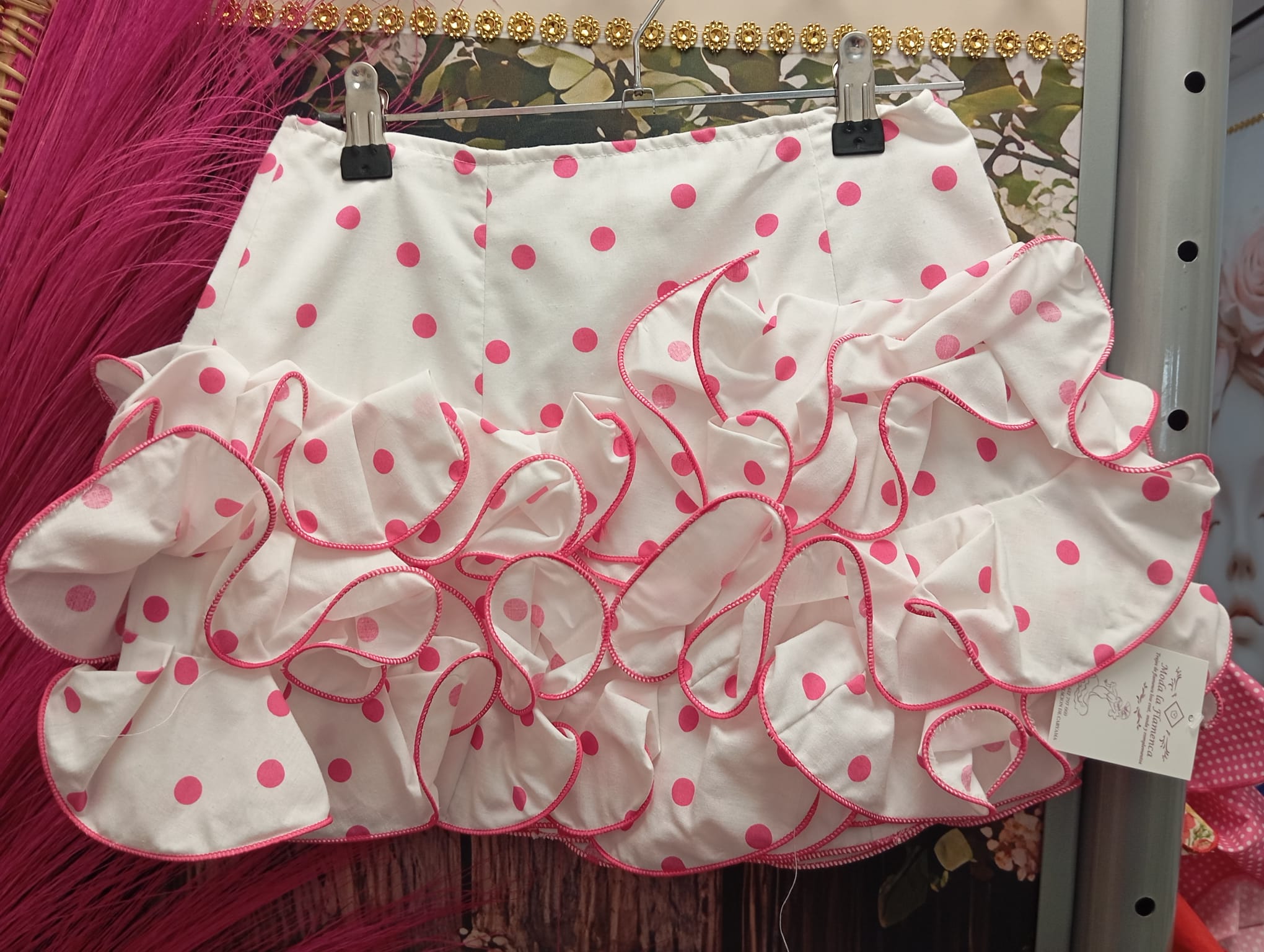 FALDA DE FLAMENCA CORTA PARA NIÑA TALLA 10.
