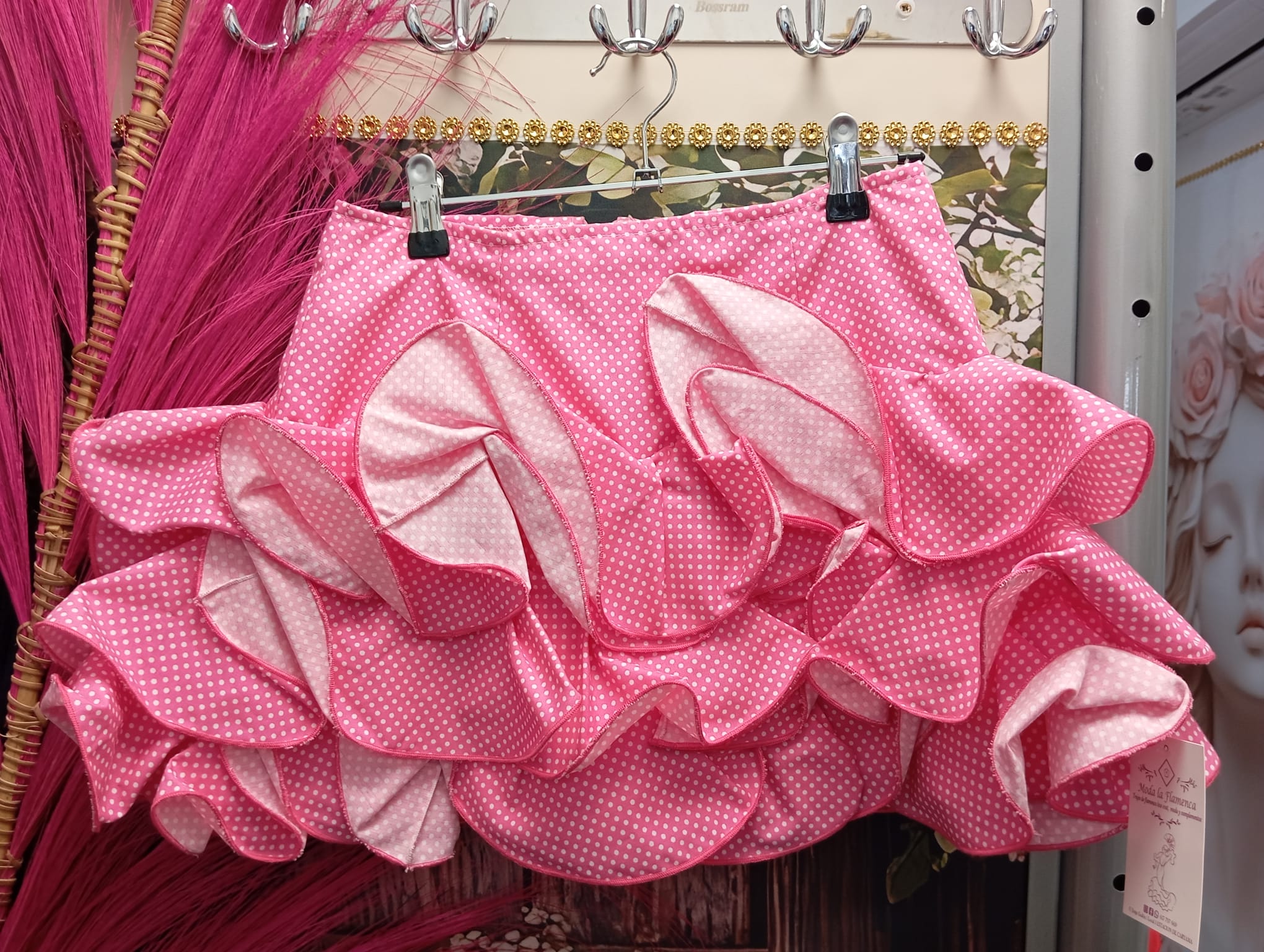 FALDA DE FLAMENCA CORTA PARA NIÑA TALLA 10.