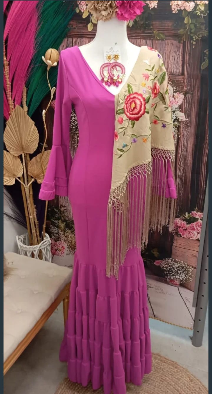 VESTIDO CANASTERO