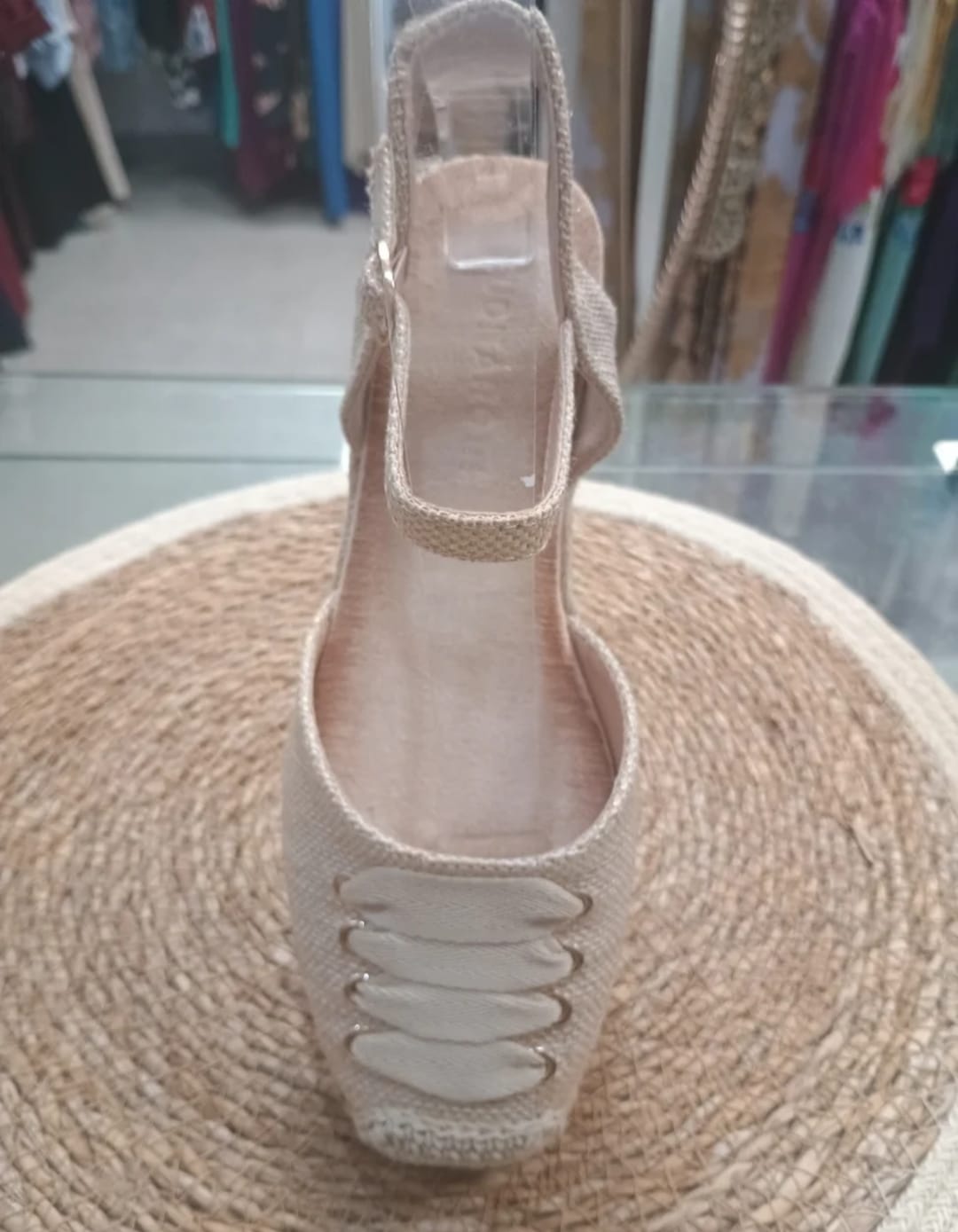 ZAPATILLAS DE ESPARTO COLOR BEIGE